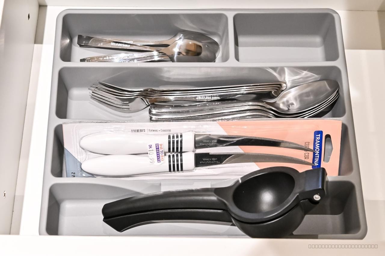 Cozy Studio for 4 Guests near Dubai Mall - 5