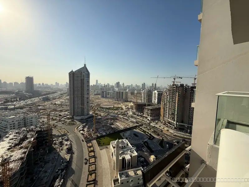 LUXURY CITY VIEW STUDIO APARTMENT|MIRACLZ-TOWER