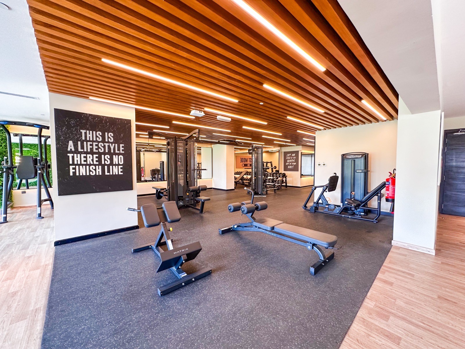 BURJ-VIEWS Spacious studio | Modern interiors | Prime Downtown location - 2