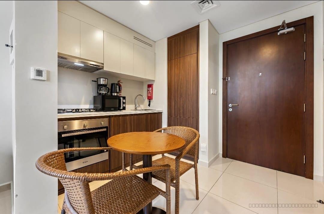 SC-10 Minutes to Downtown Dubai Mall | Bills Included - 18