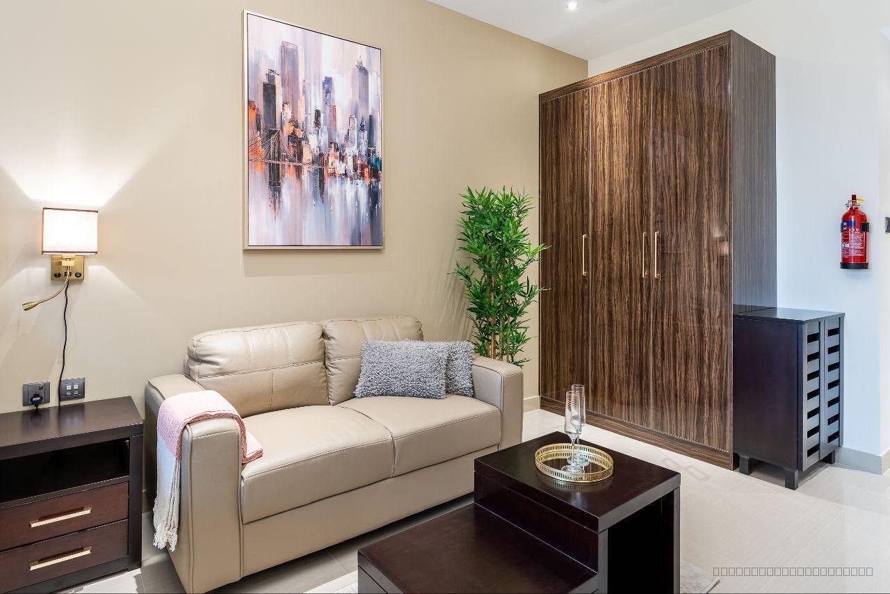 SC-Beautiful Unit | Downtown | Fully Furnished | Available - 7