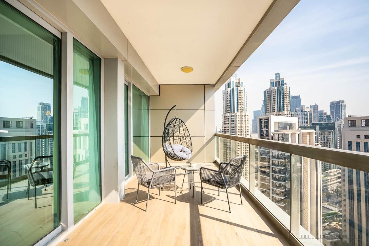 SC-Community View | Downtown Living | Modern - 9